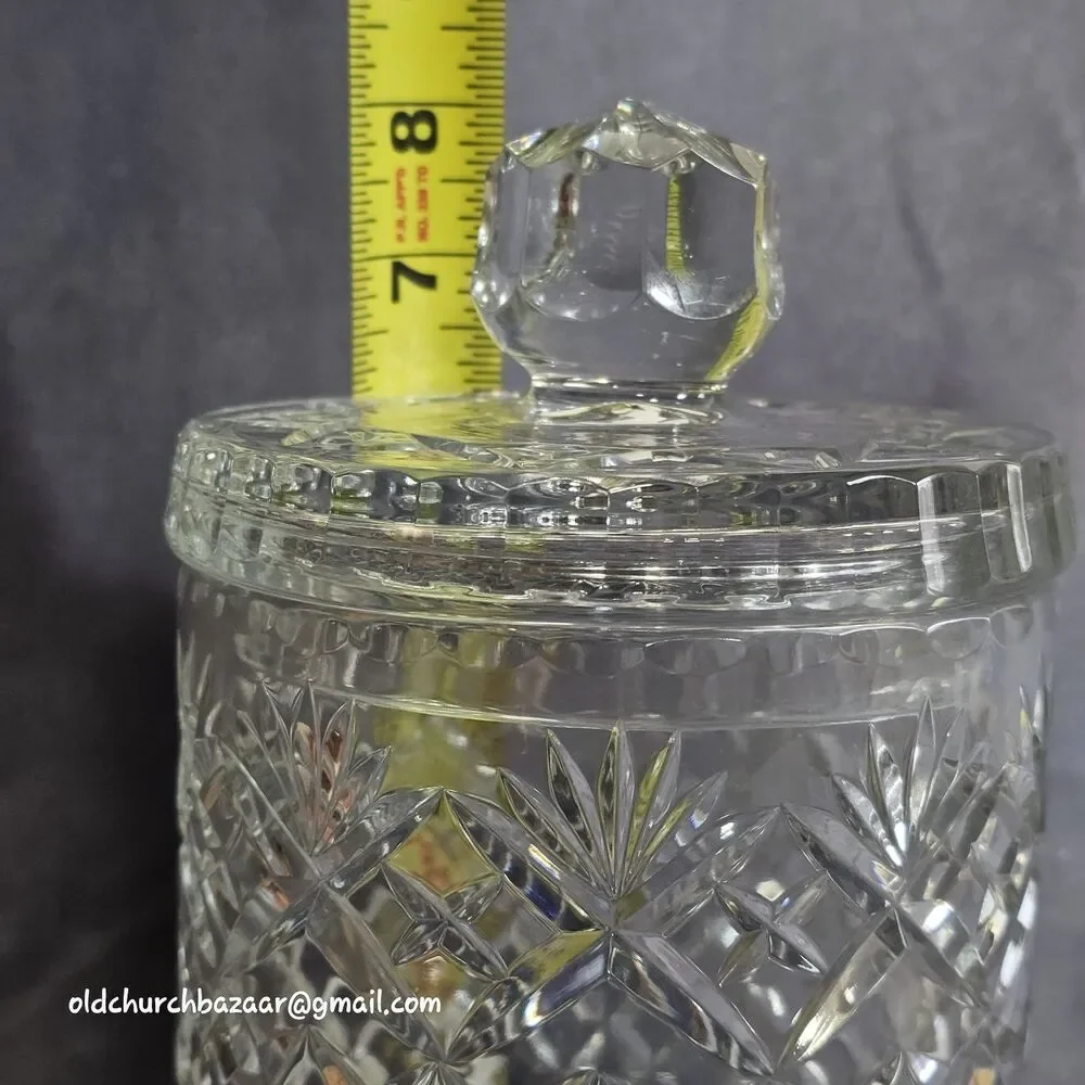 Vtg Presscut Lead Crystal Biscuit/ Cookie Jar with Lid 8